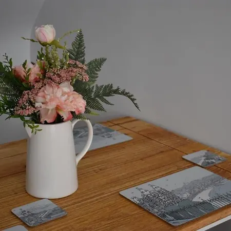 Harbour Hideaway, Scarborough. Old Town Holiday home