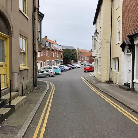 Harbour Hideaway, Scarborough. Old Town Holiday home