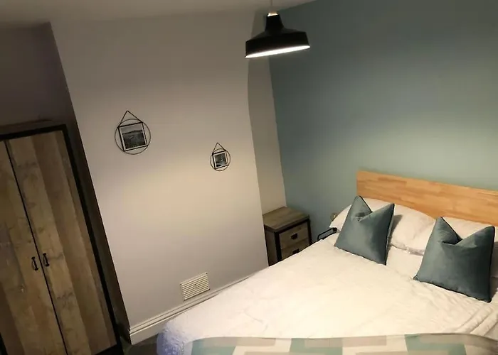 Harbour Hideaway, Scarborough. Old Town